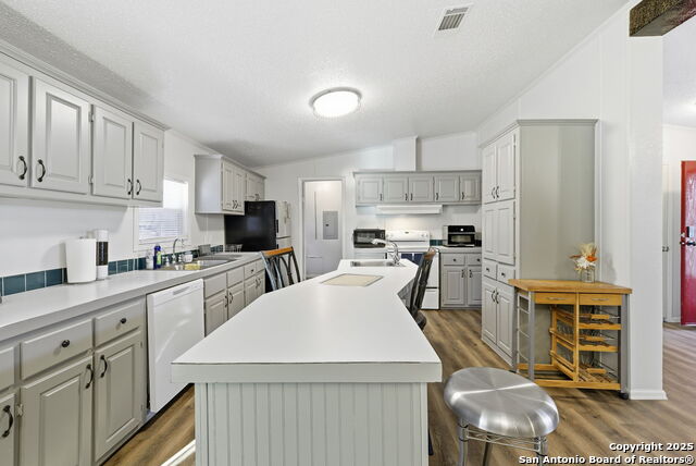 Image 38 of 61 For 247 Covey  