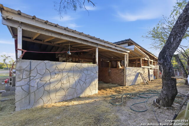 Image 5 of 61 For 247 Covey  