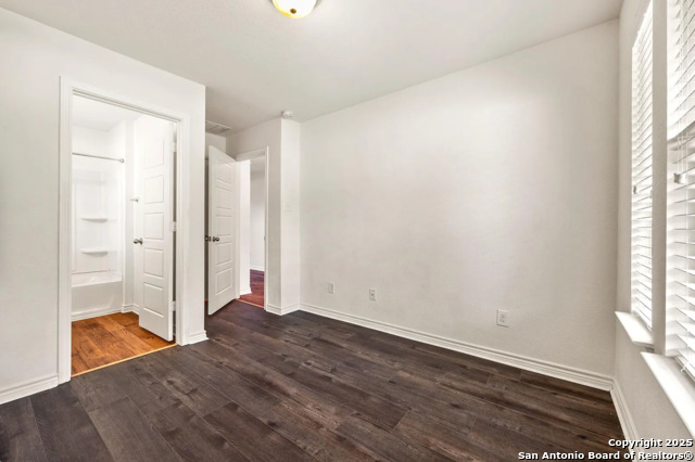 Image 7 of 37 For 1306 Hummingbird