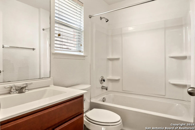 Image 8 of 37 For 1306 Hummingbird