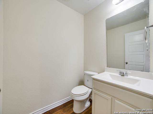 Image 9 of 37 For 1306 Hummingbird