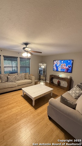 Image 15 of 25 For 10239 Huisache Field