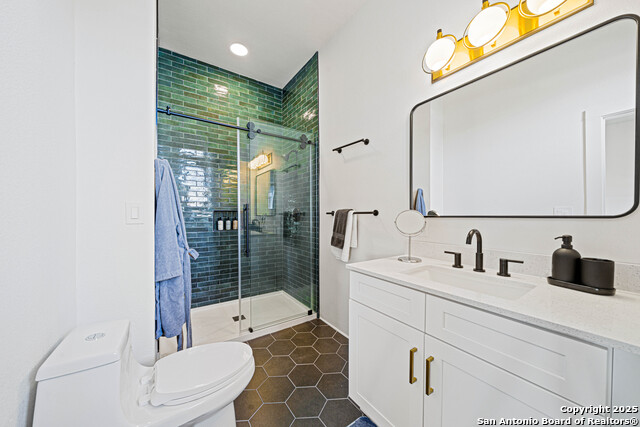 Image 16 of 19 For 540 Adams  