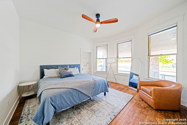 Image 17 of 19 For 540 Adams  