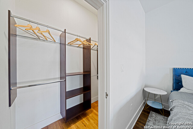 Image 19 of 19 For 540 Adams  