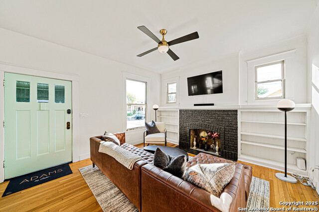 Image 9 of 19 For 540 Adams  