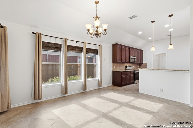 Listing photo id 21 for 3009 Prairie