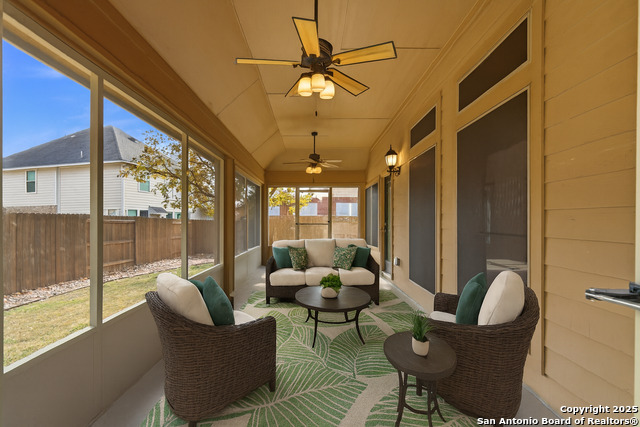 Listing photo id 6 for 3009 Prairie