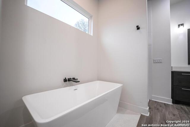 Image 26 of 43 For 2109 Bella Vista