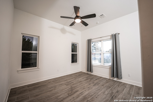 Image 36 of 43 For 2109 Bella Vista