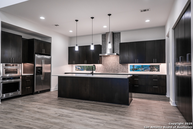 Image 7 of 43 For 2109 Bella Vista