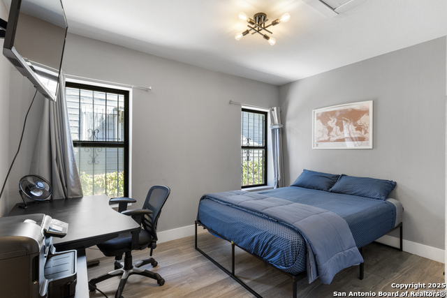 Image 16 of 23 For 838 Gulf  