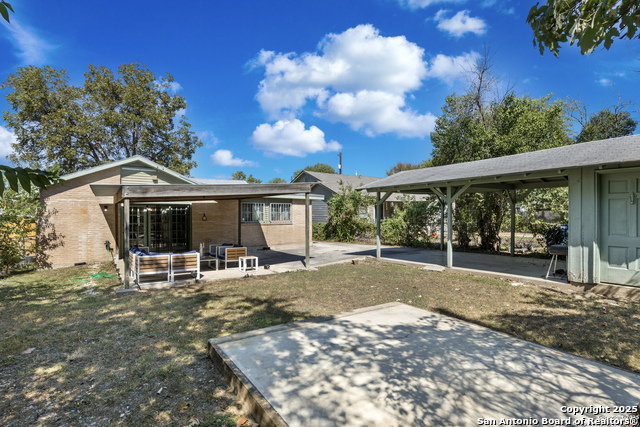 Image 19 of 23 For 838 Gulf  