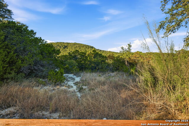 Image 15 of 51 For 18668 Bandera