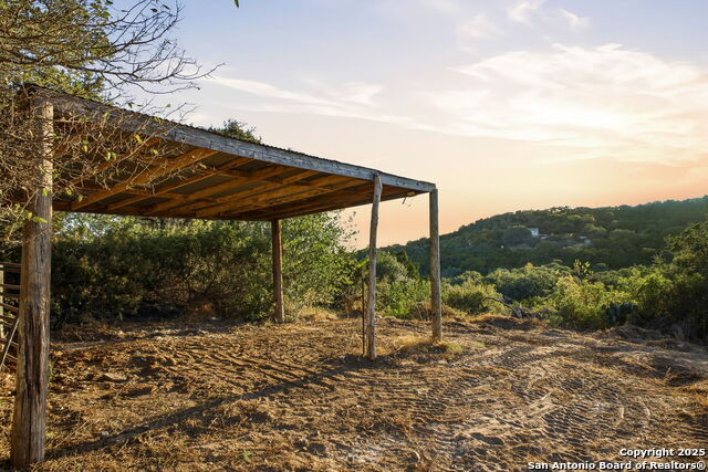 Image 26 of 51 For 18668 Bandera