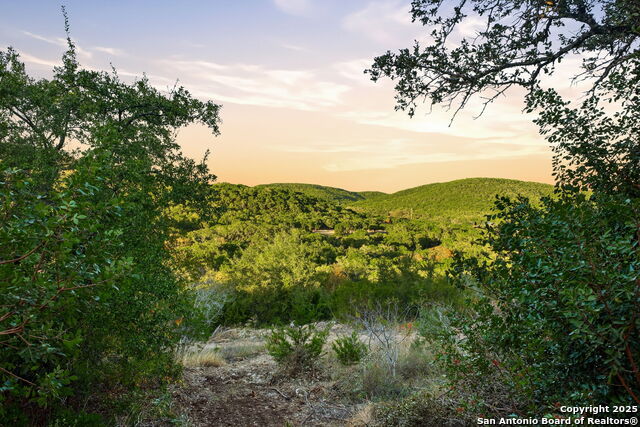 Image 37 of 51 For 18668 Bandera