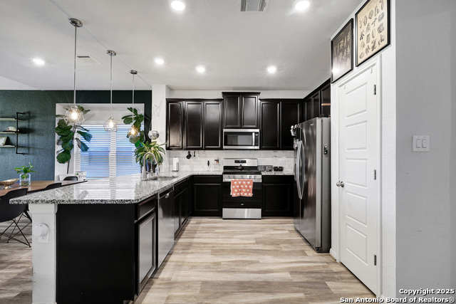 Image 6 of 28 For 5214 Seashore