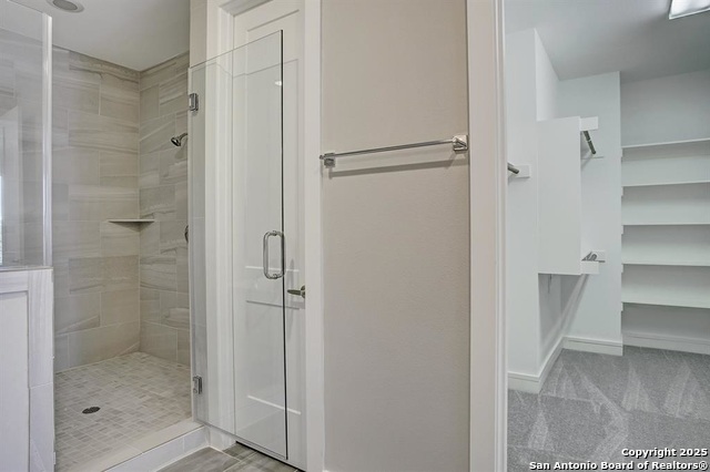 Listing photo id 16 for 2502 Hadley St