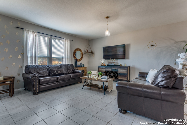 Image 6 of 23 For 9846 Silver Mist