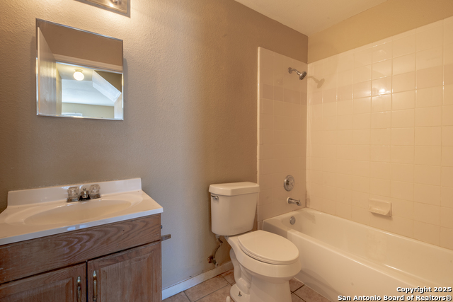 Image 10 of 21 For 7561 Windsor Oaks