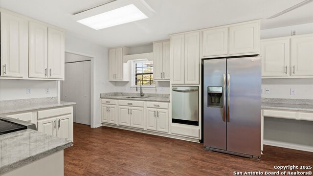 Image 7 of 30 For 3406 Columbia Drive