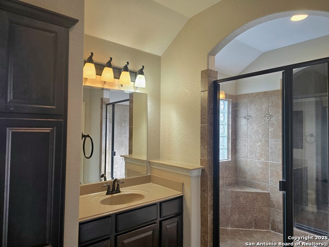 Image 20 of 32 For 8719 Kallison Arbor