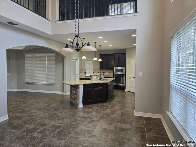 Image 9 of 32 For 8719 Kallison Arbor