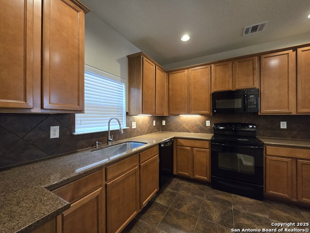 Image 10 of 18 For 12326 Abbey Garden