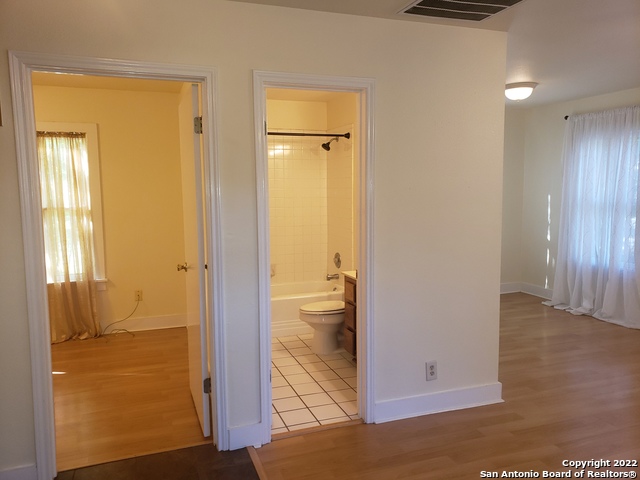 Image 7 of 15 For 111 Brackenridge N