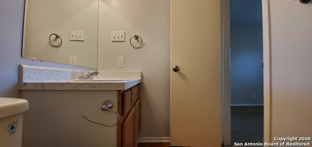 Image 19 of 22 For 534 Dukeway Dr B