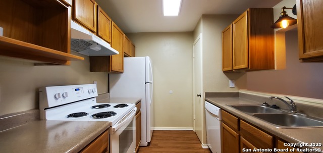 Image 8 of 22 For 534 Dukeway Dr B