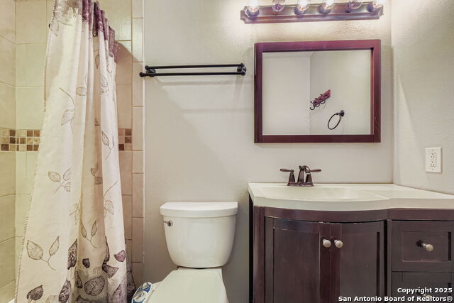 Image 26 of 29 For 9322 Valley Ridge