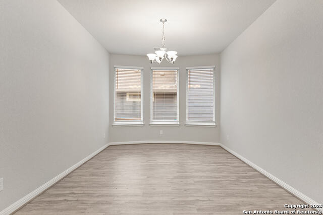 Listing photo id 9 for 11627 Troubadour Trail