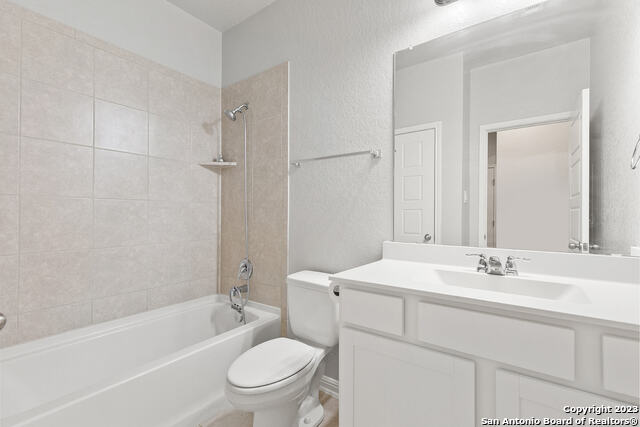 Listing photo id 20 for 11627 Troubadour Trail