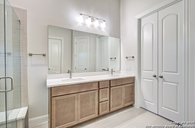 Listing photo id 17 for 2031 Stephanie Avenue