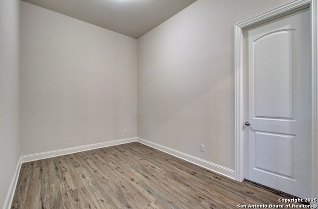 Listing photo id 5 for 2031 Stephanie Avenue