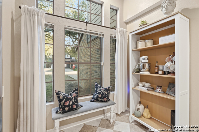 Image 19 of 42 For 4239 Shady Tree