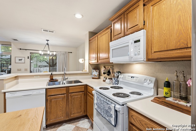 Image 23 of 42 For 4239 Shady Tree