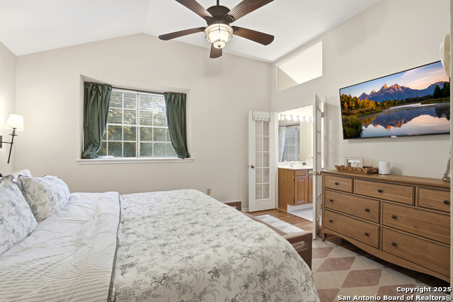 Image 28 of 42 For 4239 Shady Tree