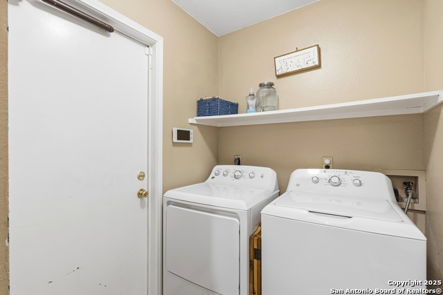 Image 35 of 42 For 4239 Shady Tree