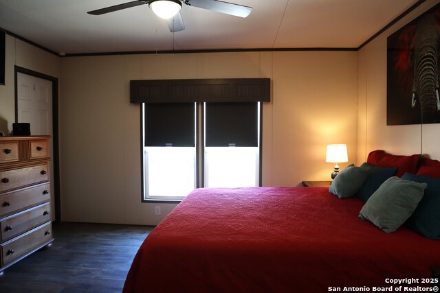 Image 14 of 39 For 889 24th E 