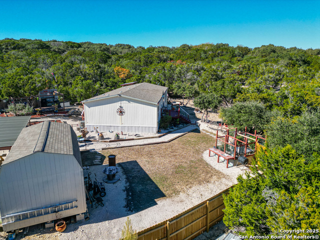 Image 24 of 39 For 889 24th E 