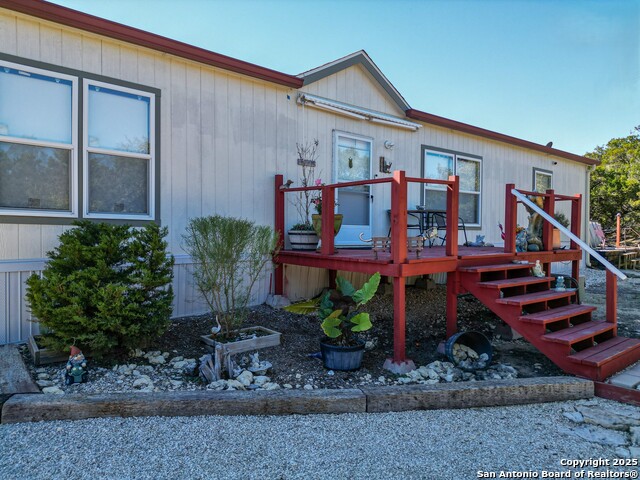 Image 5 of 39 For 889 24th E 