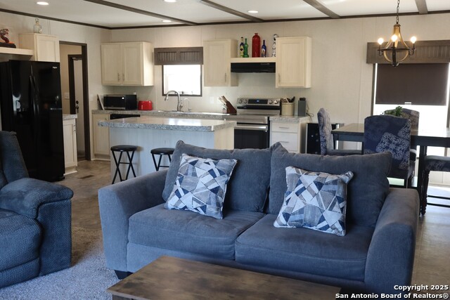 Image 8 of 39 For 889 24th E 