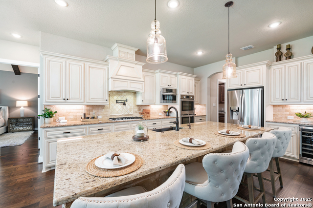 Image 13 of 33 For 2335 Geneseo Oaks