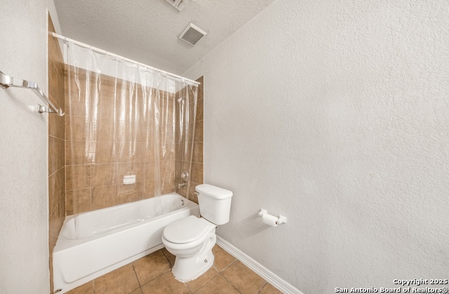 Image 15 of 19 For 515 Belcross