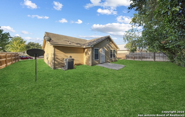 Image 19 of 19 For 515 Belcross