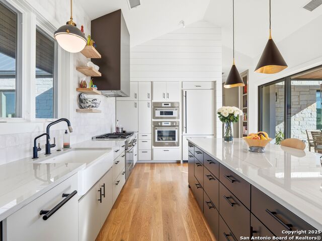 Image 11 of 68 For 577 Cattle Creek Rd