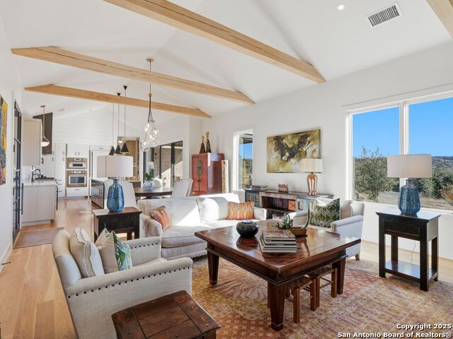 Image 16 of 68 For 577 Cattle Creek Rd