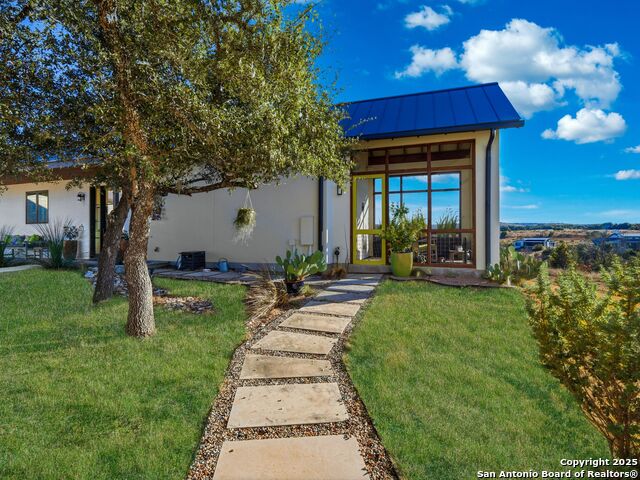 Image 18 of 68 For 577 Cattle Creek Rd